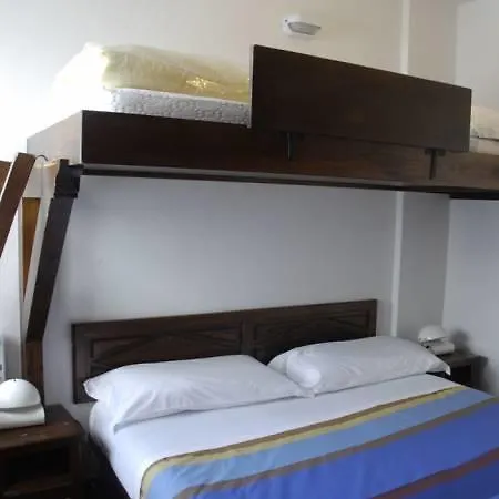 Nevesestriere Lägenhetshotell 4*