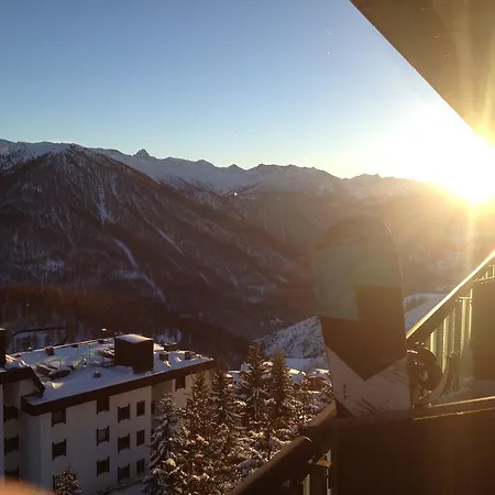 公寓式酒店 Nevesestriere 4*