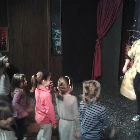 Nevesestriere سيستريير