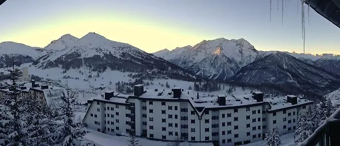 公寓式酒店 Nevesestriere